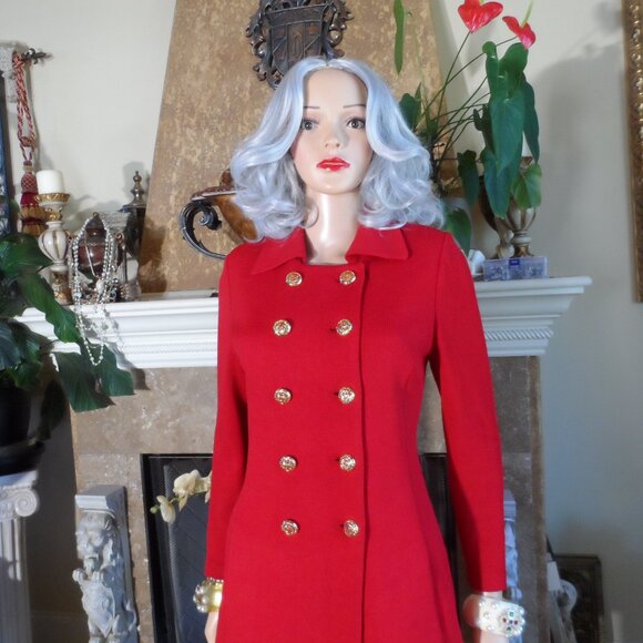 St. John Collection Red Knit Double Breasted Jacket & Skirt Suit SIze 8 - Picture 3 of 16